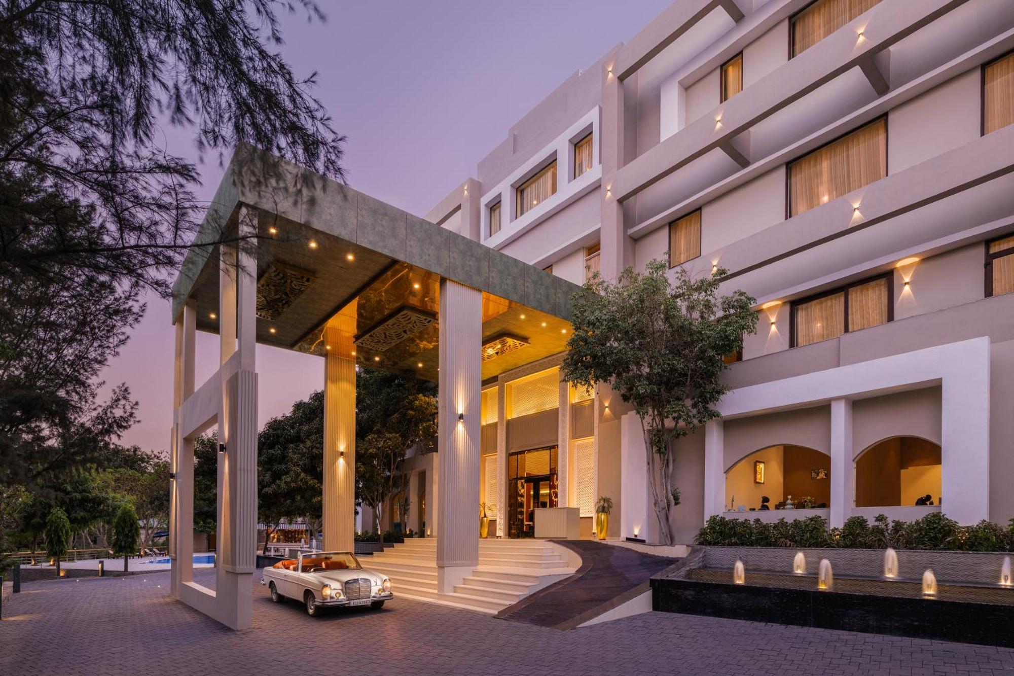 Essentia Luxury Resort & Spa Udaipur Extérieur photo