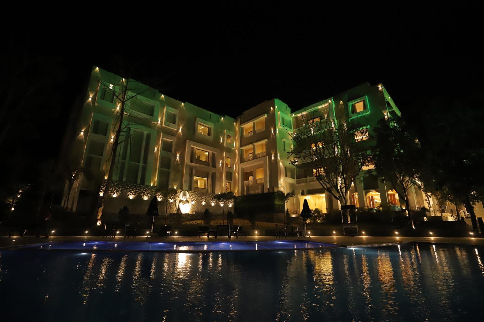 Essentia Luxury Resort & Spa Udaipur Extérieur photo