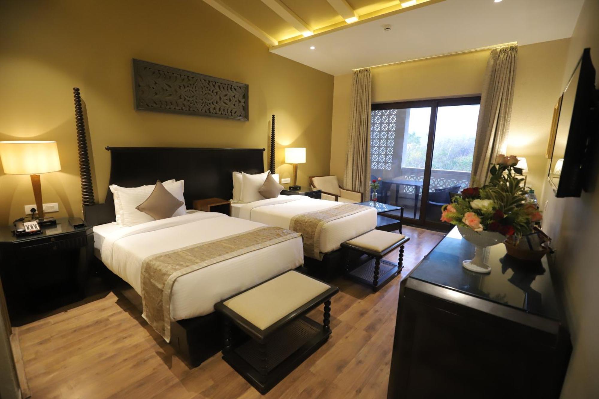 Essentia Luxury Resort & Spa Udaipur Extérieur photo