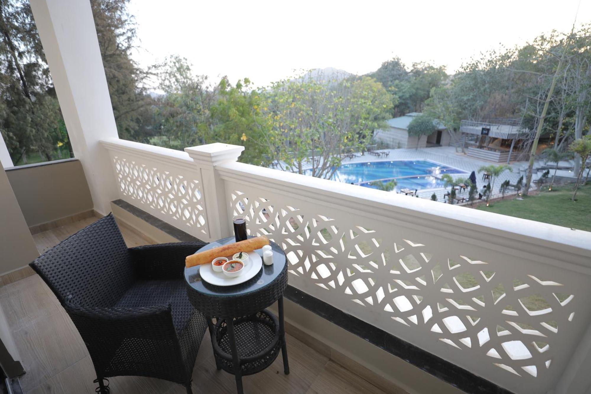 Essentia Luxury Resort & Spa Udaipur Extérieur photo